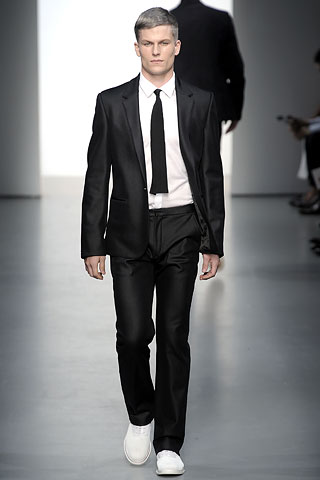 Calvin Klein Collection / - 2009